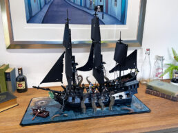 Display Base for LEGO® Icons: Captain Jack Sparrow's Pirate Ship (The Black Pearl) - 10365