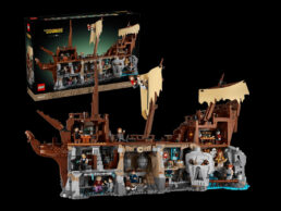 LEGO® The Goonies (21363) Display Case