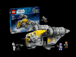 LEGO® The Razor Crest™ (75447) Display Case