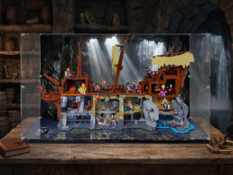 LEGO® Ideas: The Goonies (21363) Display Case