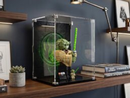 LEGO® Yoda™ Bust (75438) Display Case