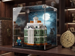 Display Case for Mini Disney The Haunted Mansion - 40521