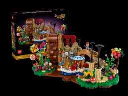 LEGO® Ideas: Willy Wonka & the Chocolate Factory (21360) Display Case