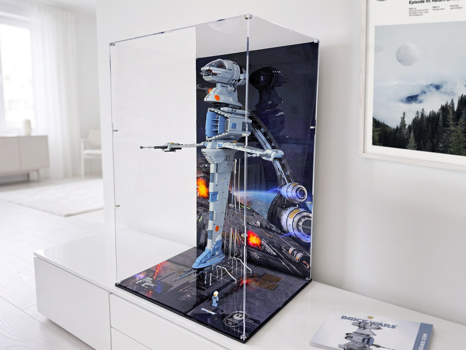Display Case For BRICK WARS Star Wars™ LEGO® UCS B-Wing Starfighter MOC-BW5001